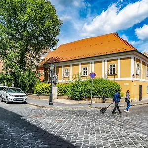 Academy Budapest